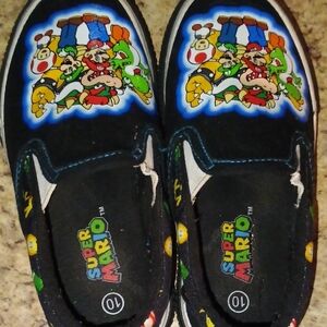 Super Mario Kids Sneakers - Black and Multicolor